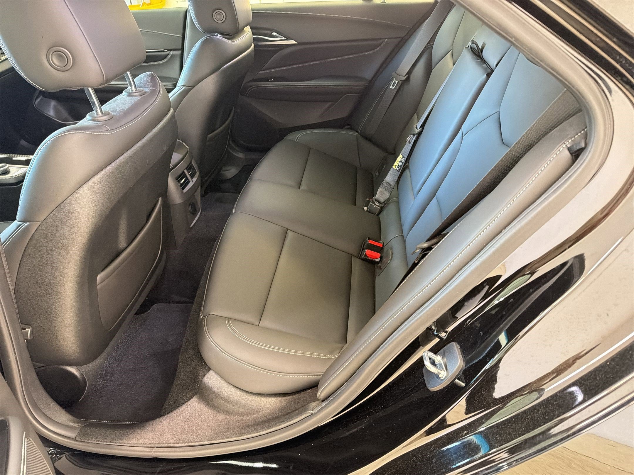 Used 2023 Cadillac CT4 V Blackwing w/ LPO, Bronce Accent Package RWD image 14