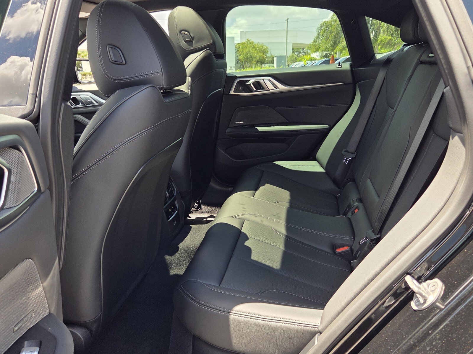 New 2026 BMW M440i w/ Premium Package RWD image 11