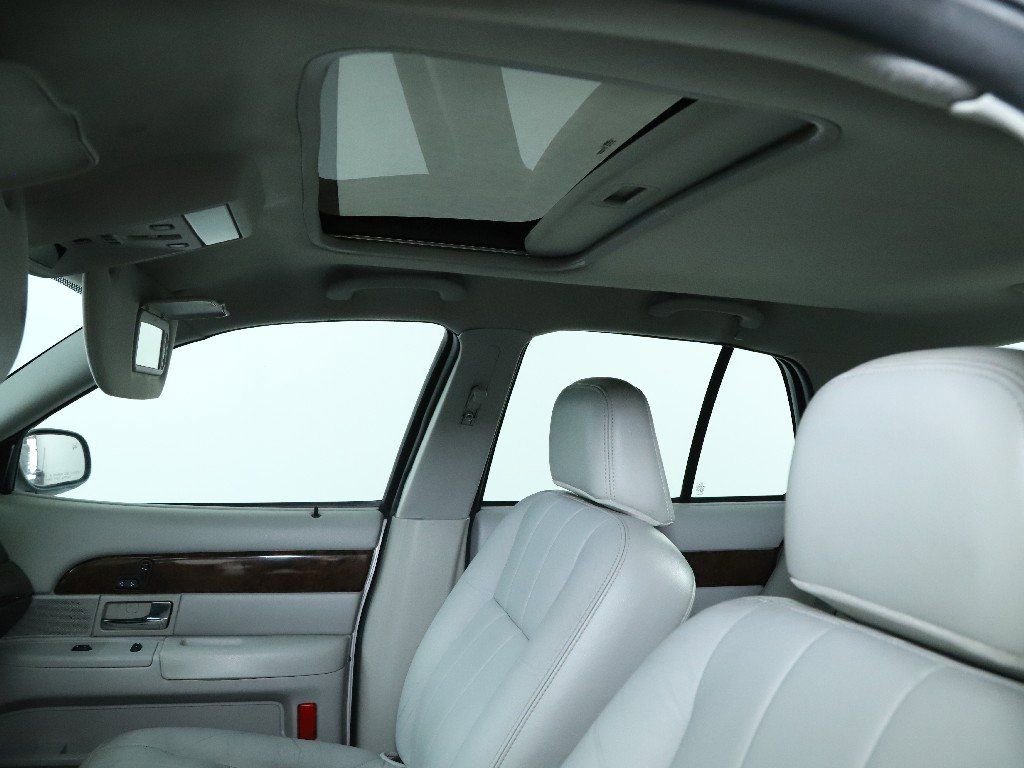 Used 2005 Mercury Grand Marquis LS image 23
