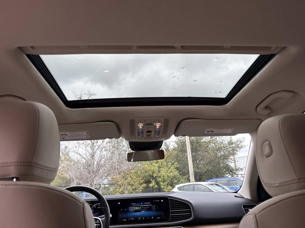 Used 2021 Mercedes-Benz GLE 350 image 23