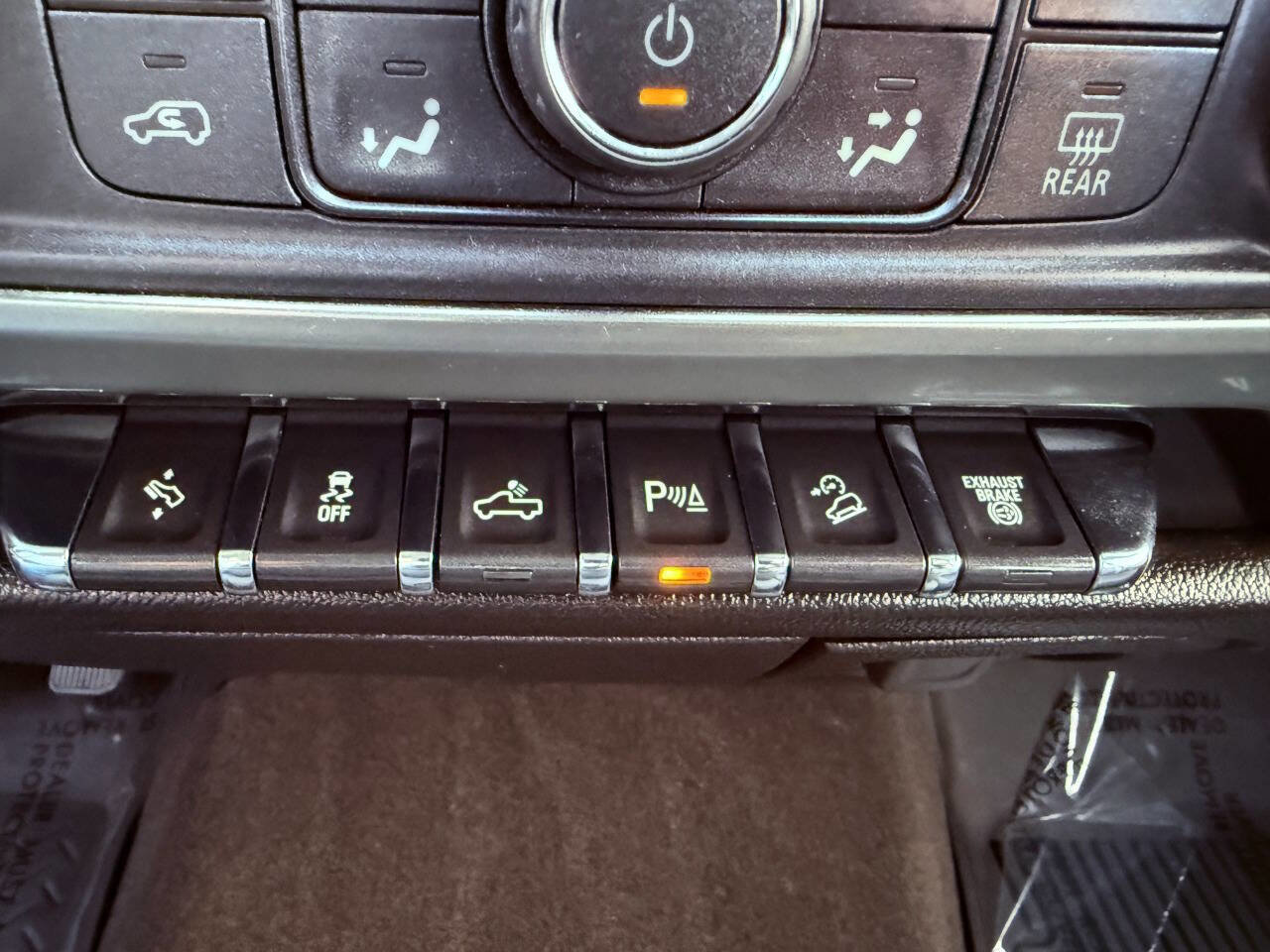 Used 2018 Chevrolet Silverado 2500 LT w/ LT Convenience Package image 49