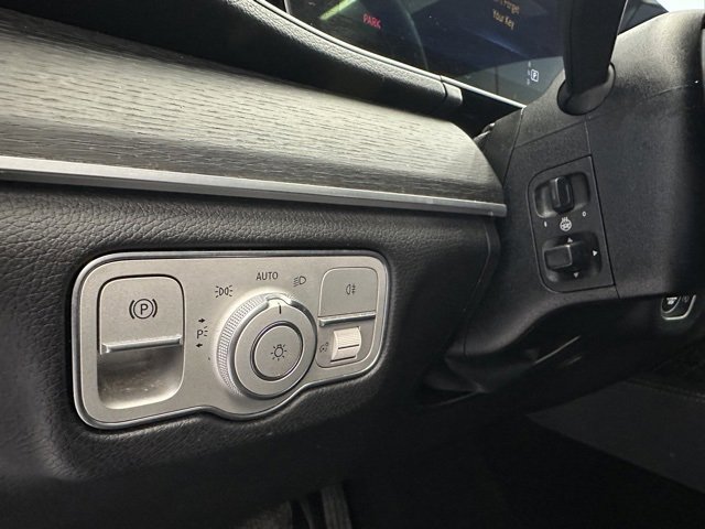 Used 2023 Mercedes-Benz GLE 350 4MATIC image 11