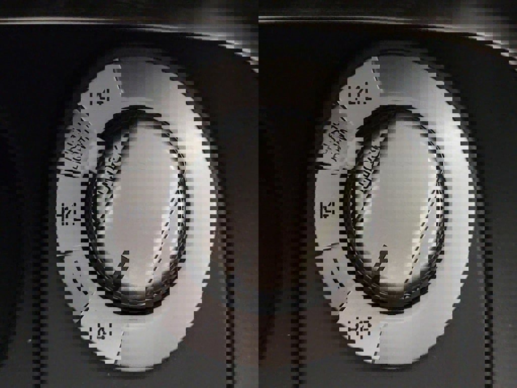 Used 2017 Toyota 4Runner Limited image 28