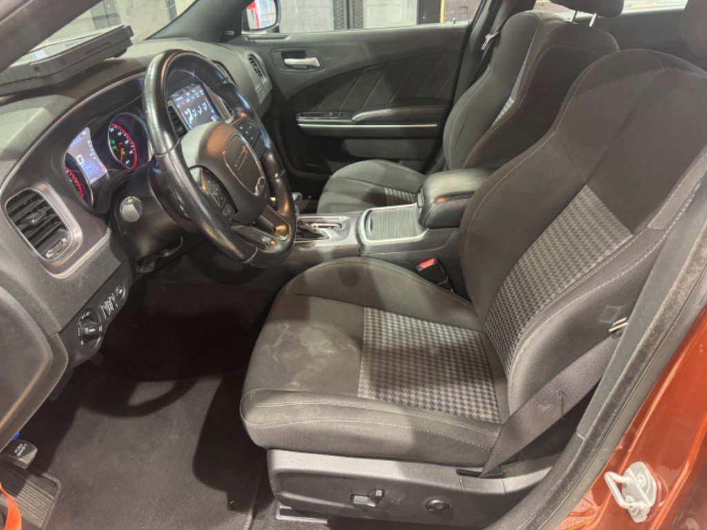 Used 2021 Dodge Charger GT RWD image 2