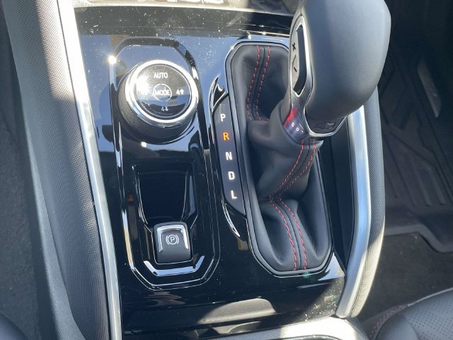 New 2026 Chevrolet Colorado Z71 w/ Technology Package AWD/4WD image 16