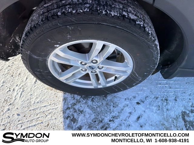 Used 2022 Ford Explorer XLT w/ Equipment Group 202A image 26