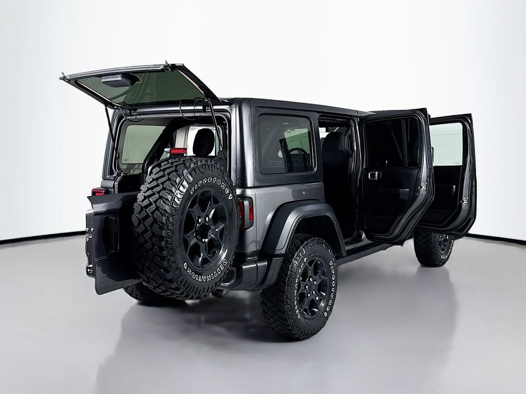 Used 2023 Jeep Wrangler Unlimited w/ Cold Weather Group AWD/4WD image 25