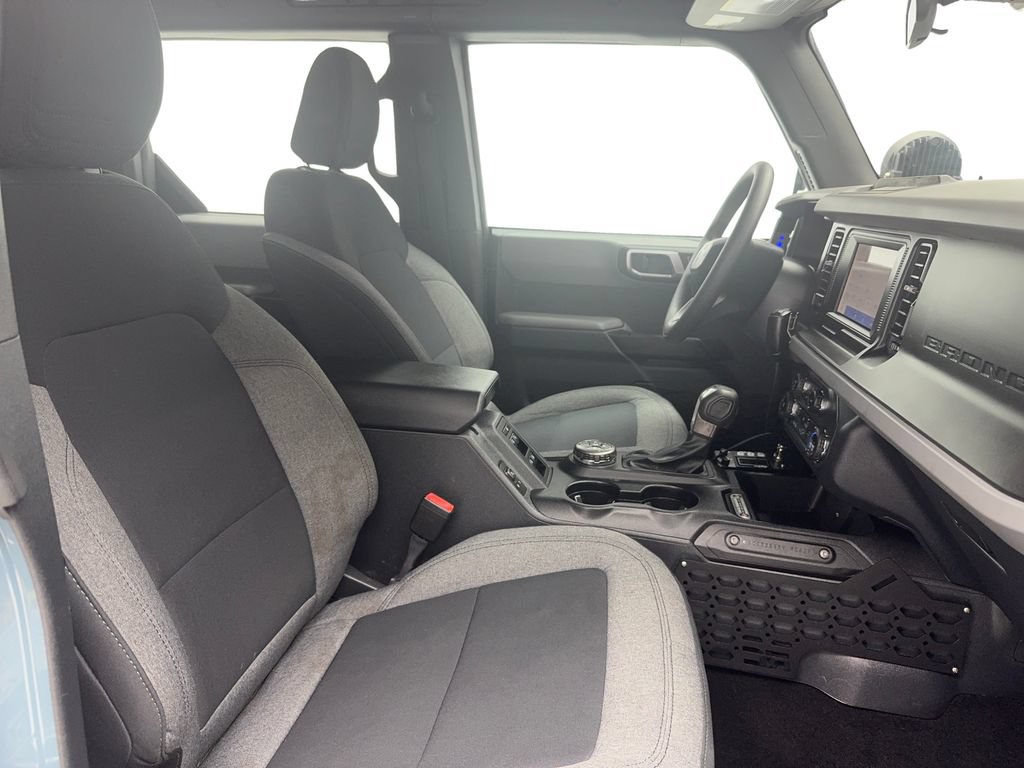 Used 2022 Ford Bronco 4-Door AWD/4WD image 29