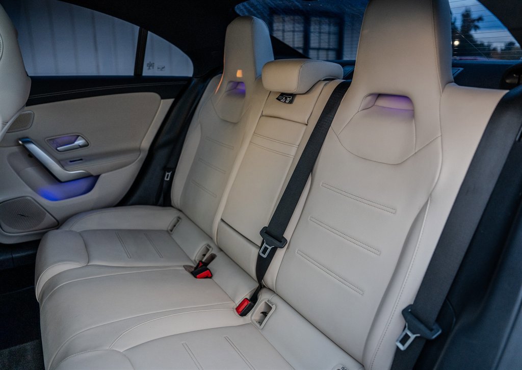 Used 2020 Mercedes-Benz CLA 250 4MATIC image 28