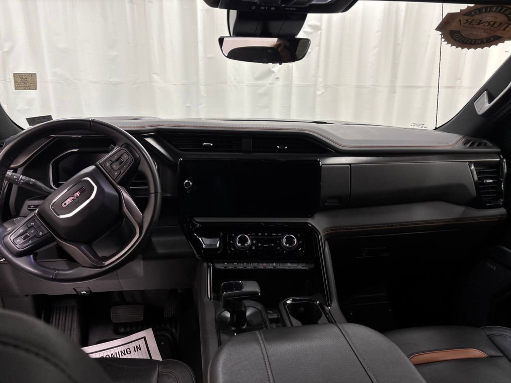 Used 2023 GMC Sierra 1500 AT4 w/ AT4 Premium Package AWD/4WD image 12