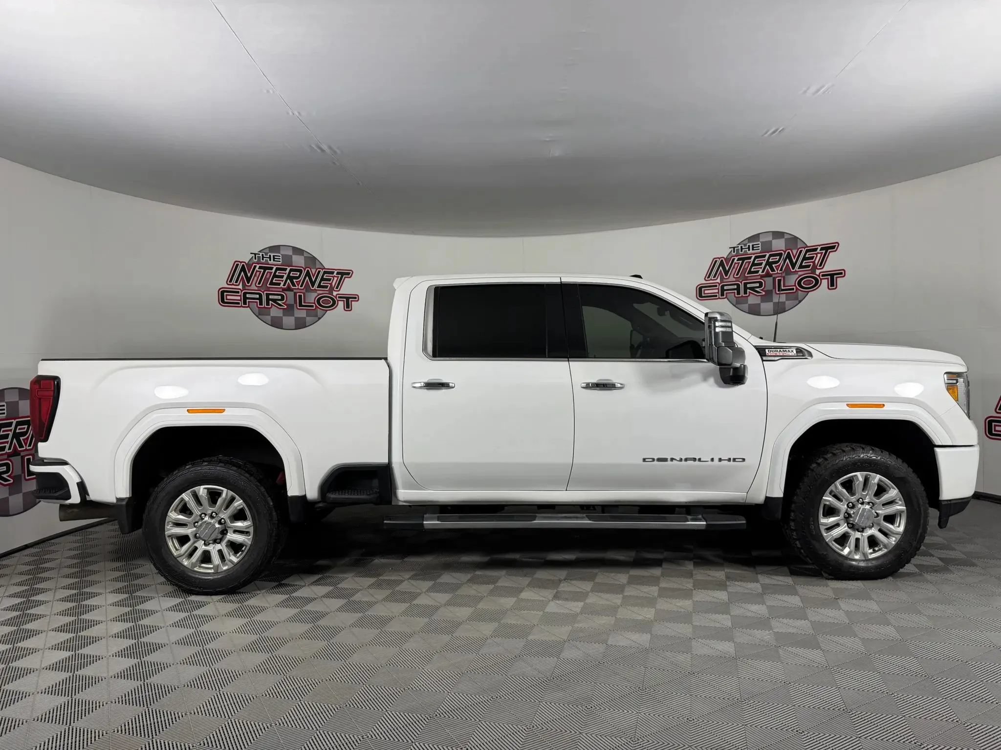 Used 2022 GMC Sierra 2500 Denali w/ Denali Ultimate Package AWD/4WD image 8