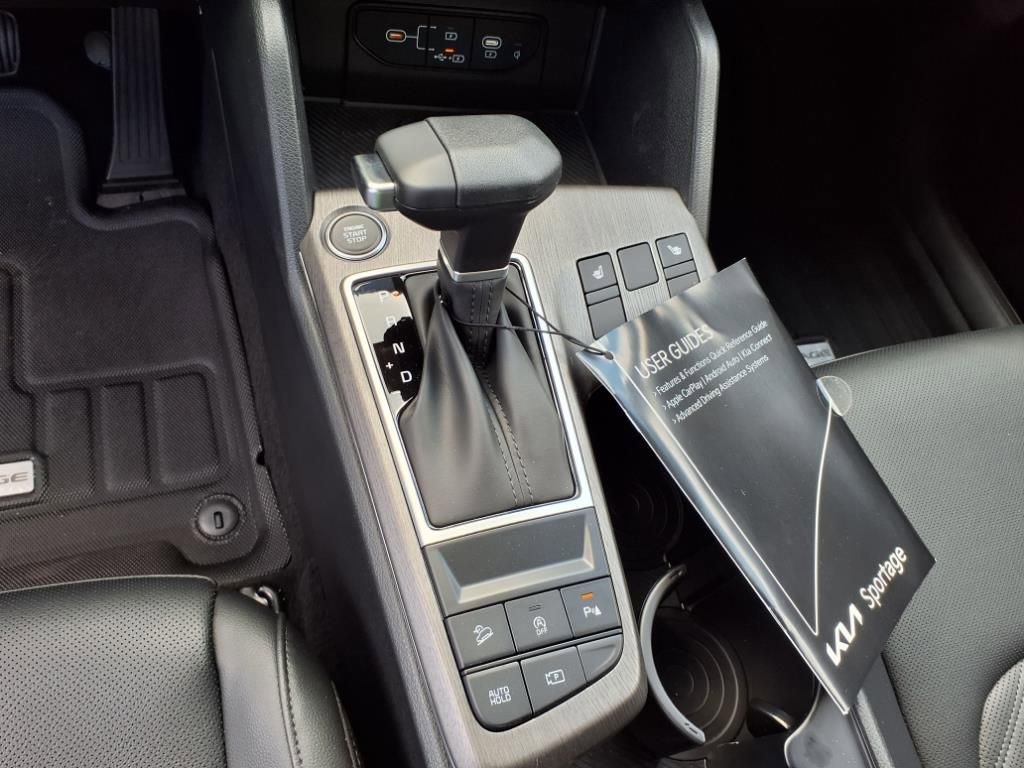 New 2026 Kia Sportage X-Line w/ X-Line Technology Package image 24
