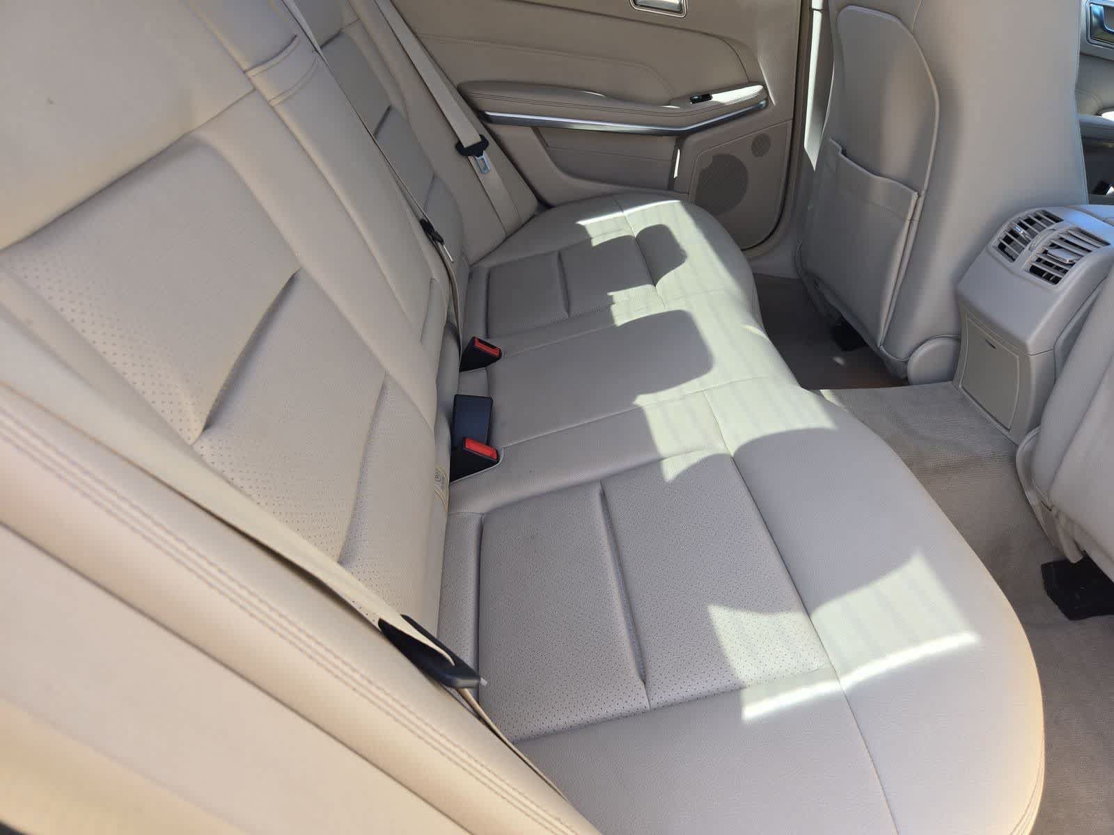 Used 2016 Mercedes-Benz E 350 Sedan image 19