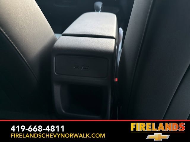 New 2026 Chevrolet Trax LT w/ Sunroof Package image 17