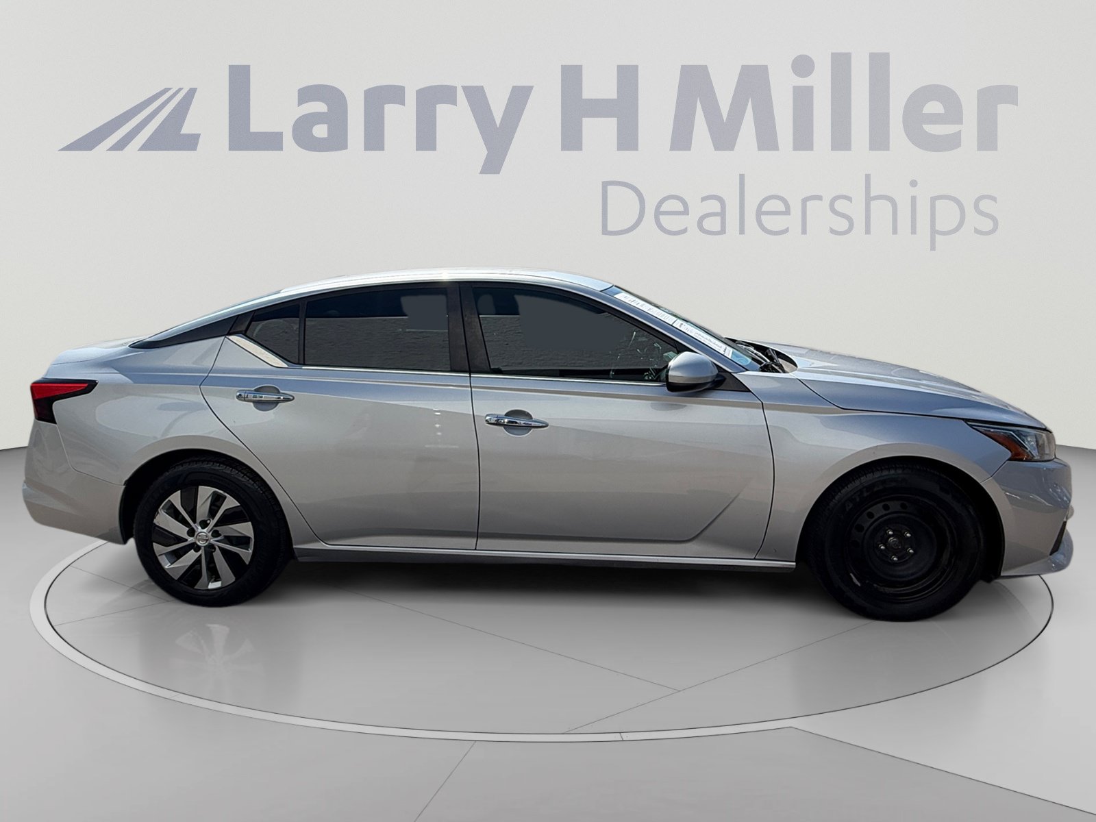 Used 2020 Nissan Altima 2.5 S FWD image 6