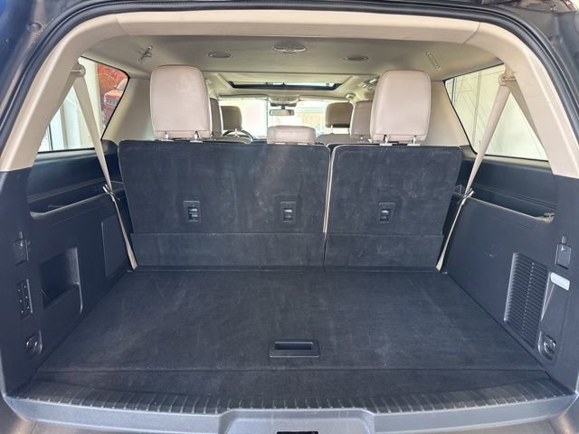 Used 2024 Ford Expedition Max Limited image 8