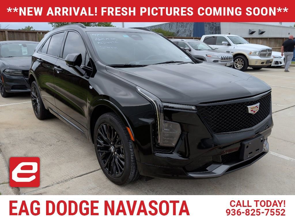 Used 2025 Cadillac XT4 Sport
