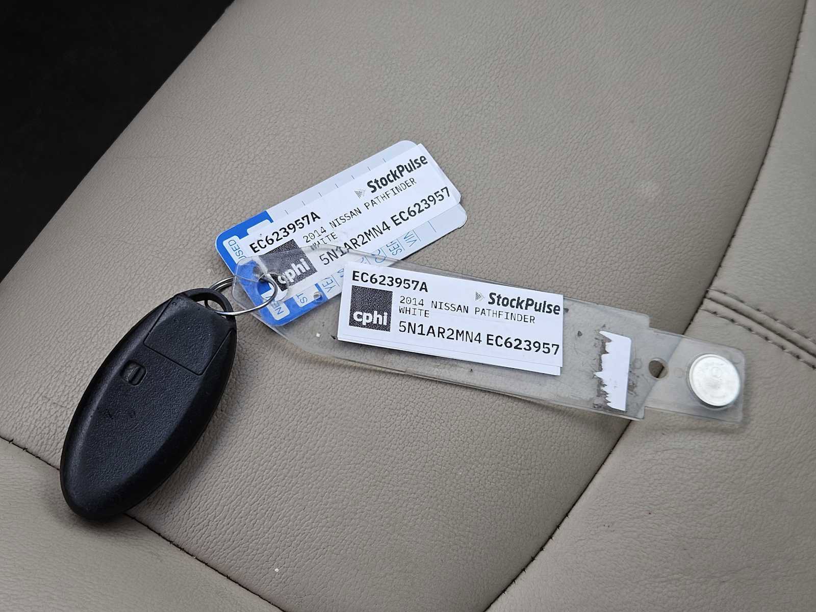 Used 2014 Nissan Pathfinder SL w/ SL Premium Package image 34