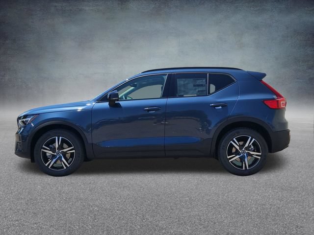 New 2026 Volvo XC40 B5 Core w/ Protection Package Premier AWD/4WD image 4