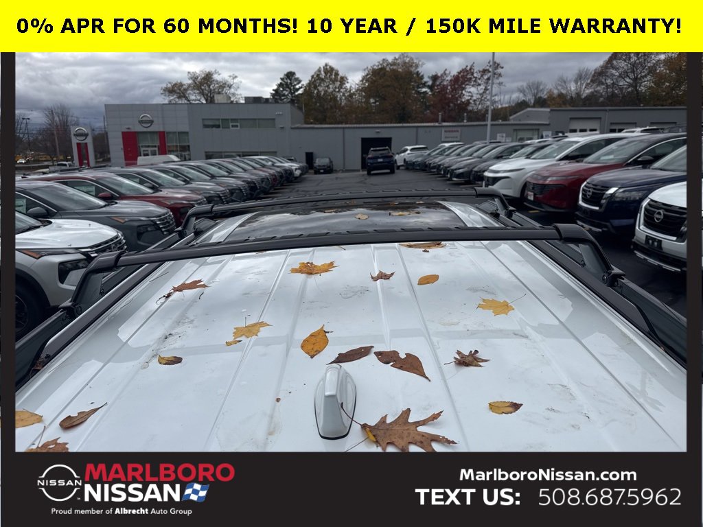 New 2025 Nissan Pathfinder SV w/ SV Premium Package image 10