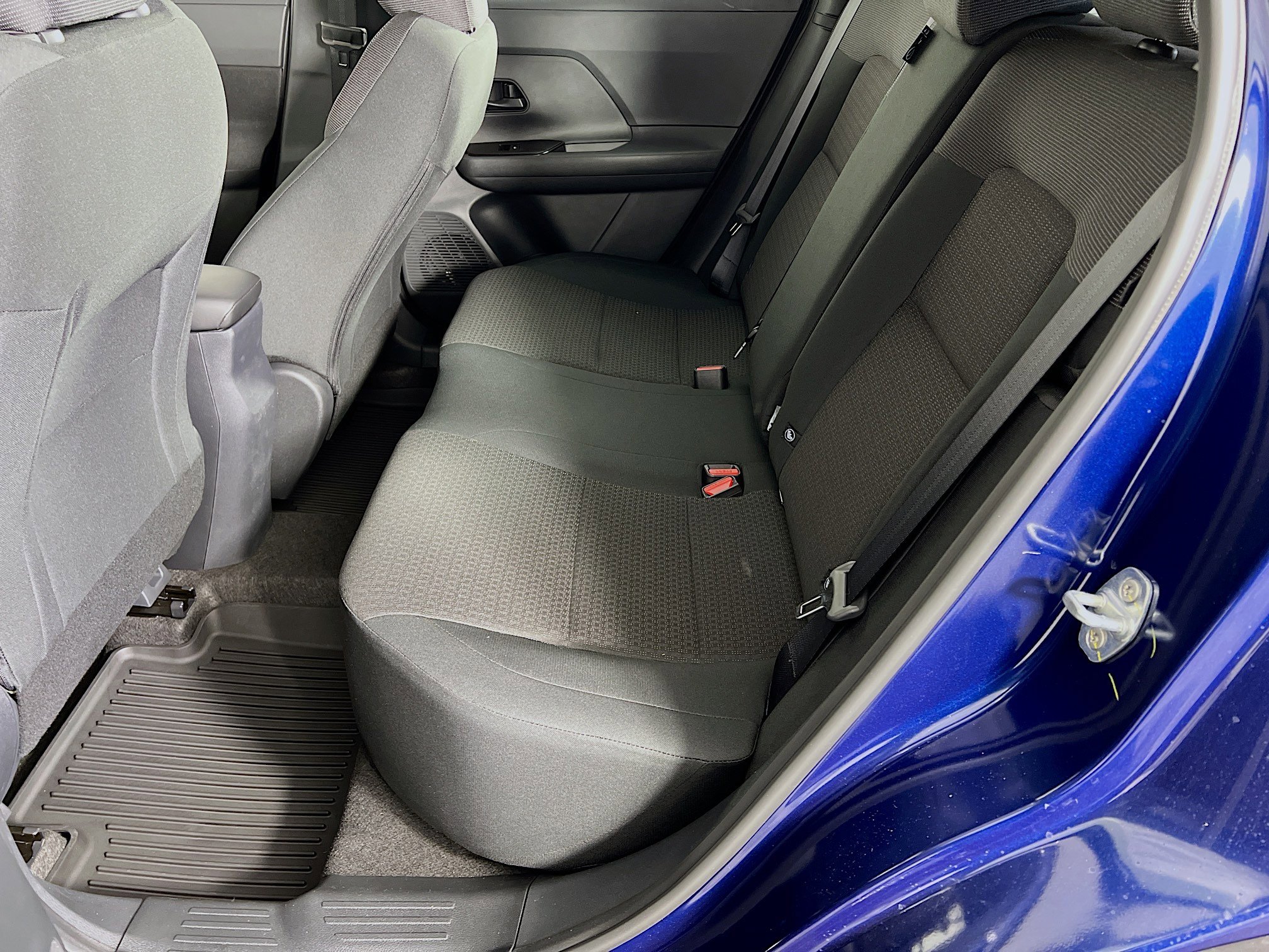 New 2026 Nissan Kicks S image 5