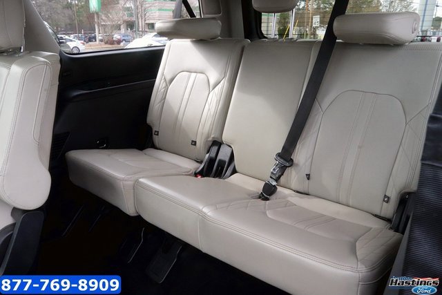 Used 2019 Ford Expedition Max Platinum image 16