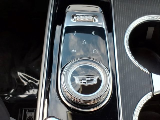 Used 2024 Cadillac Lyriq Luxury AWD/4WD image 22
