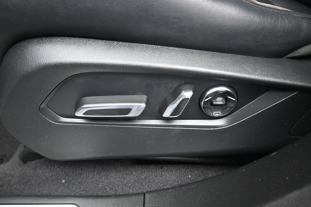 Used 2019 Acura RDX w/ Advance Package AWD/4WD image 14
