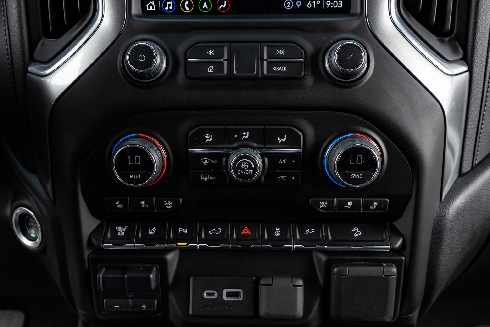 Used 2022 Chevrolet Silverado 2500 LTZ w/ LTZ Plus Package image 27