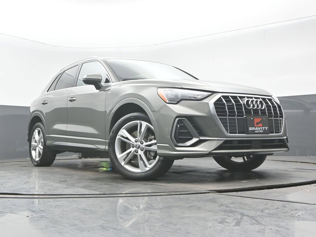 Used 2020 Audi Q3 2.0T Premium w/ Convenience Package AWD/4WD image 28