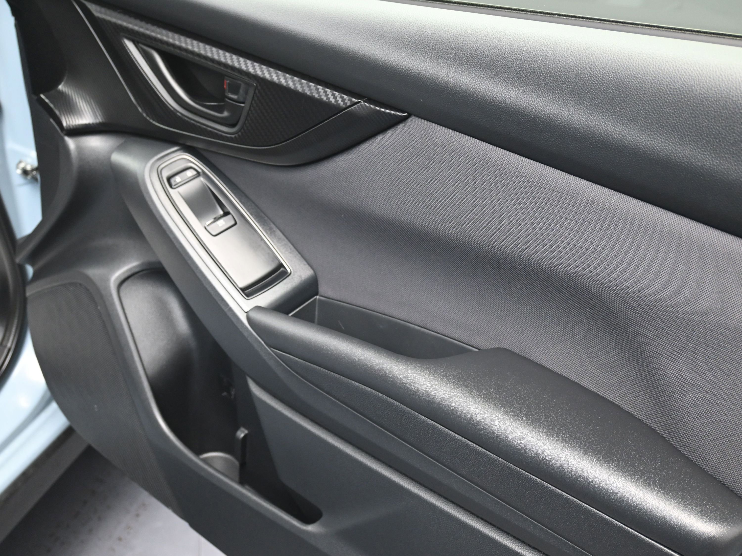 Used 2020 Subaru Crosstrek 2.0i Premium image 28