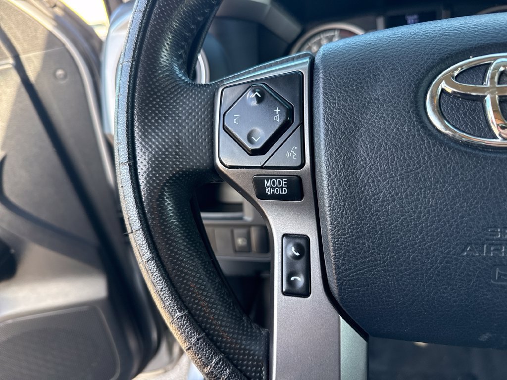 Used 2019 Toyota Tacoma SR5 RWD image 15