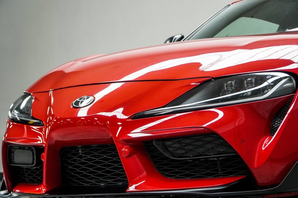 Used 2021 Toyota Supra w/ Safety & Technology Package RWD image 2