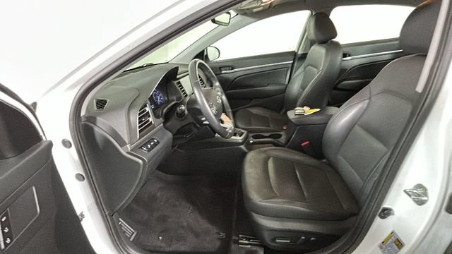 Used 2020 Hyundai Elantra Limited w/ Ultimate Package 03 FWD image 11