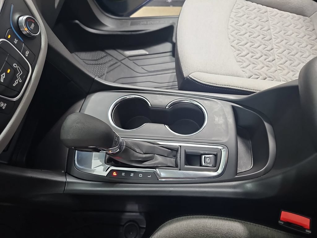 Certified 2024 Chevrolet Equinox LS w/ LS Convenience Package FWD image 29