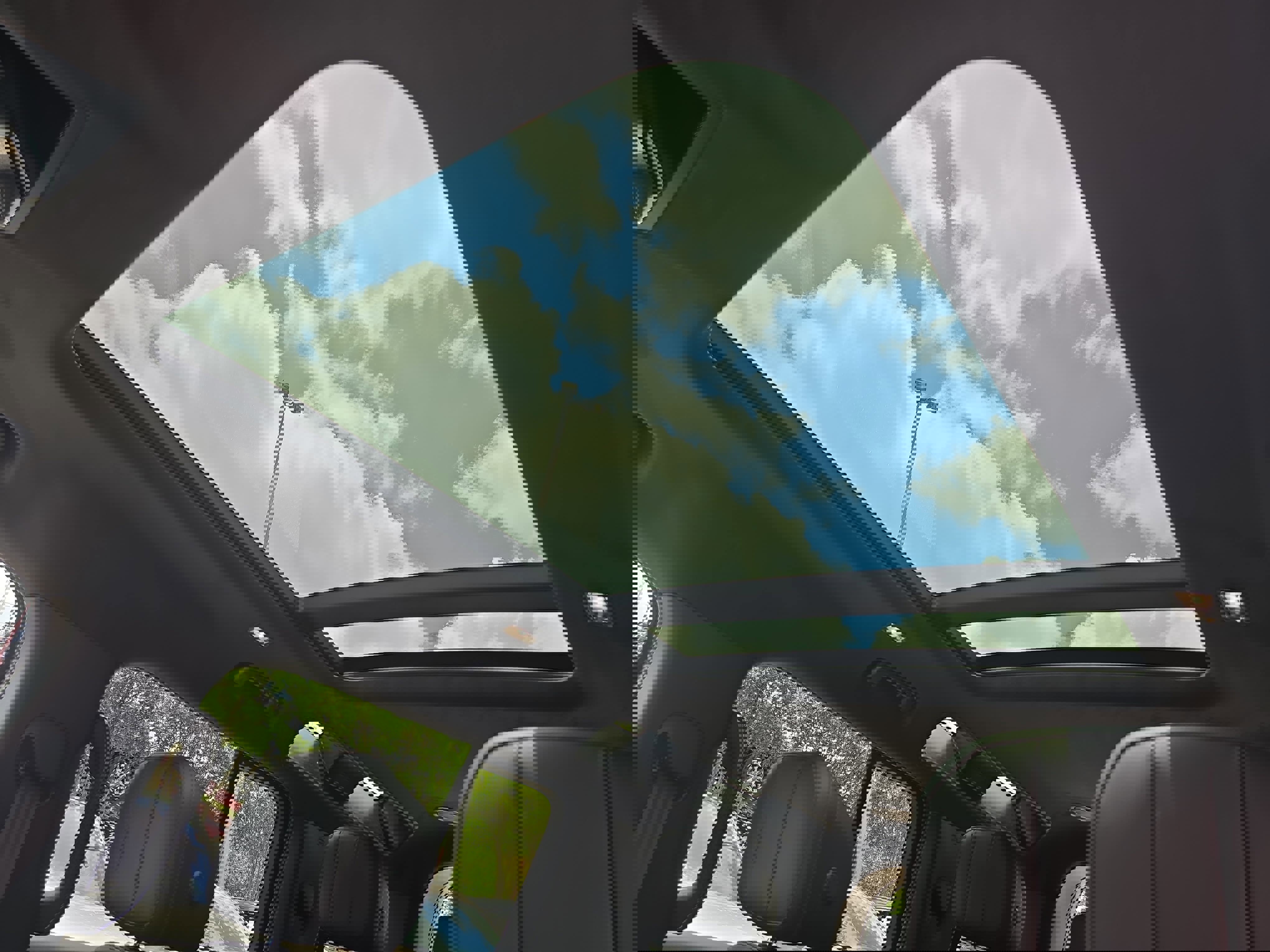 New 2025 Land Rover Defender 110 V8 image 28