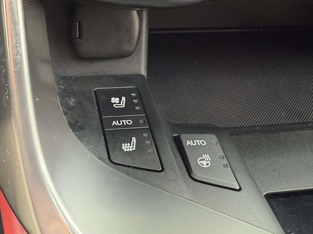 Used 2024 Lexus LX 600 F Sport AWD/4WD image 26