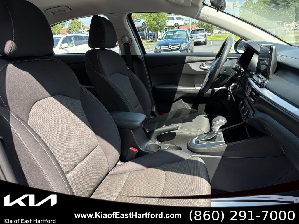 Certified 2023 Kia Forte LXS w/ LXS Technology Package FWD image 11