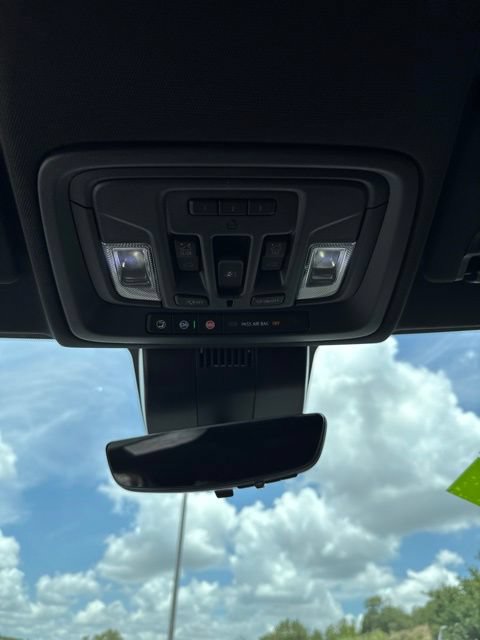 Certified 2026 Chevrolet Silverado 1500 ZR2 AWD/4WD image 31