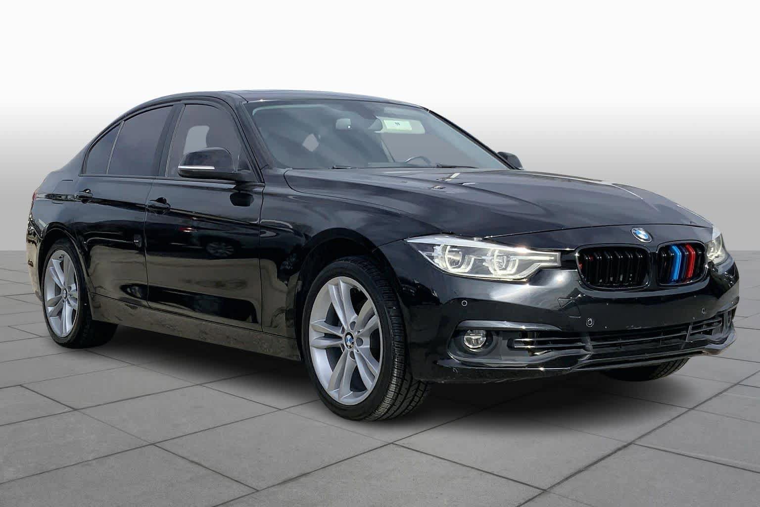 Used 2018 BMW 320i Sedan image 3
