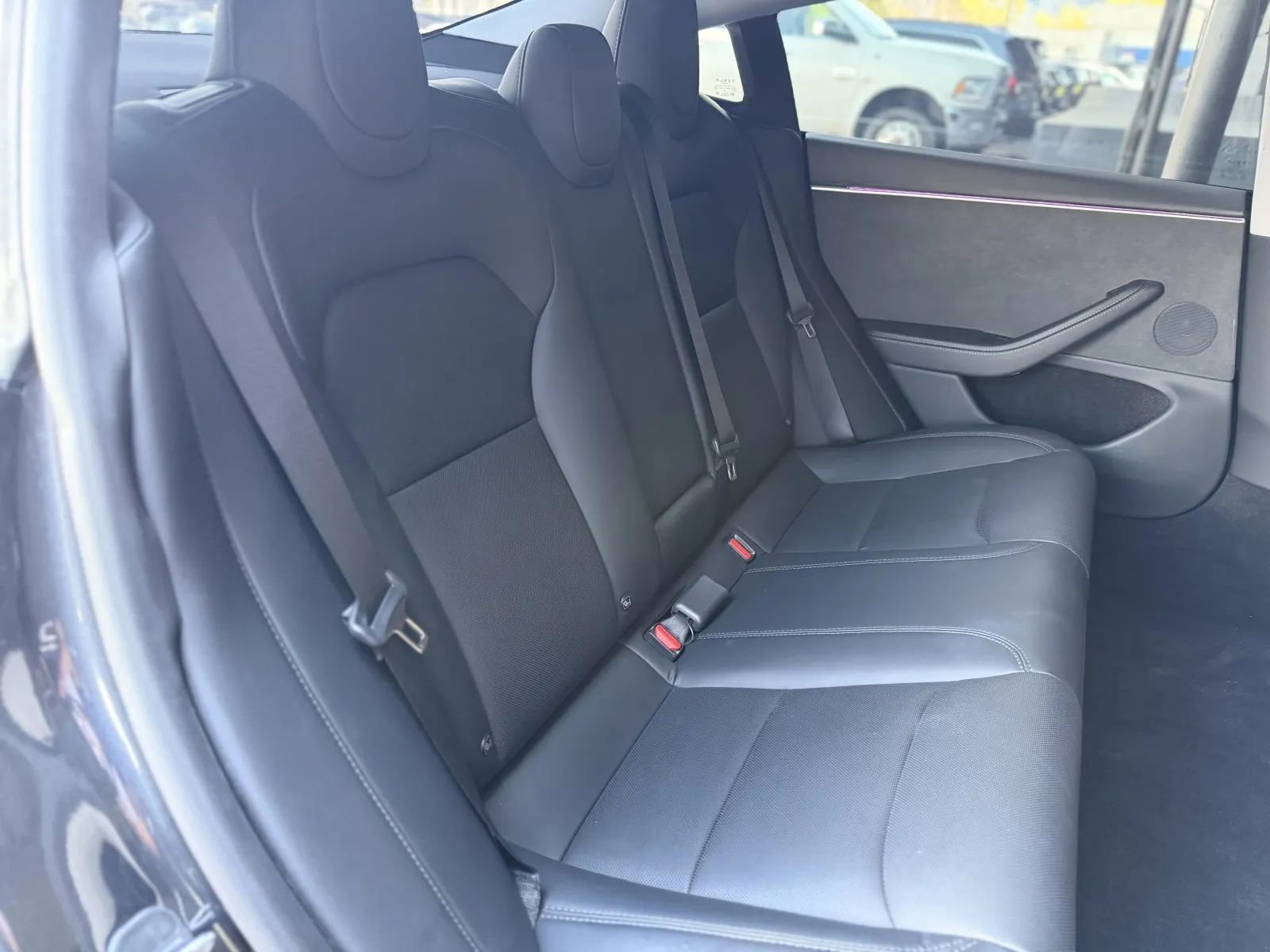Used 2025 Tesla Model 3 Performance AWD/4WD image 18