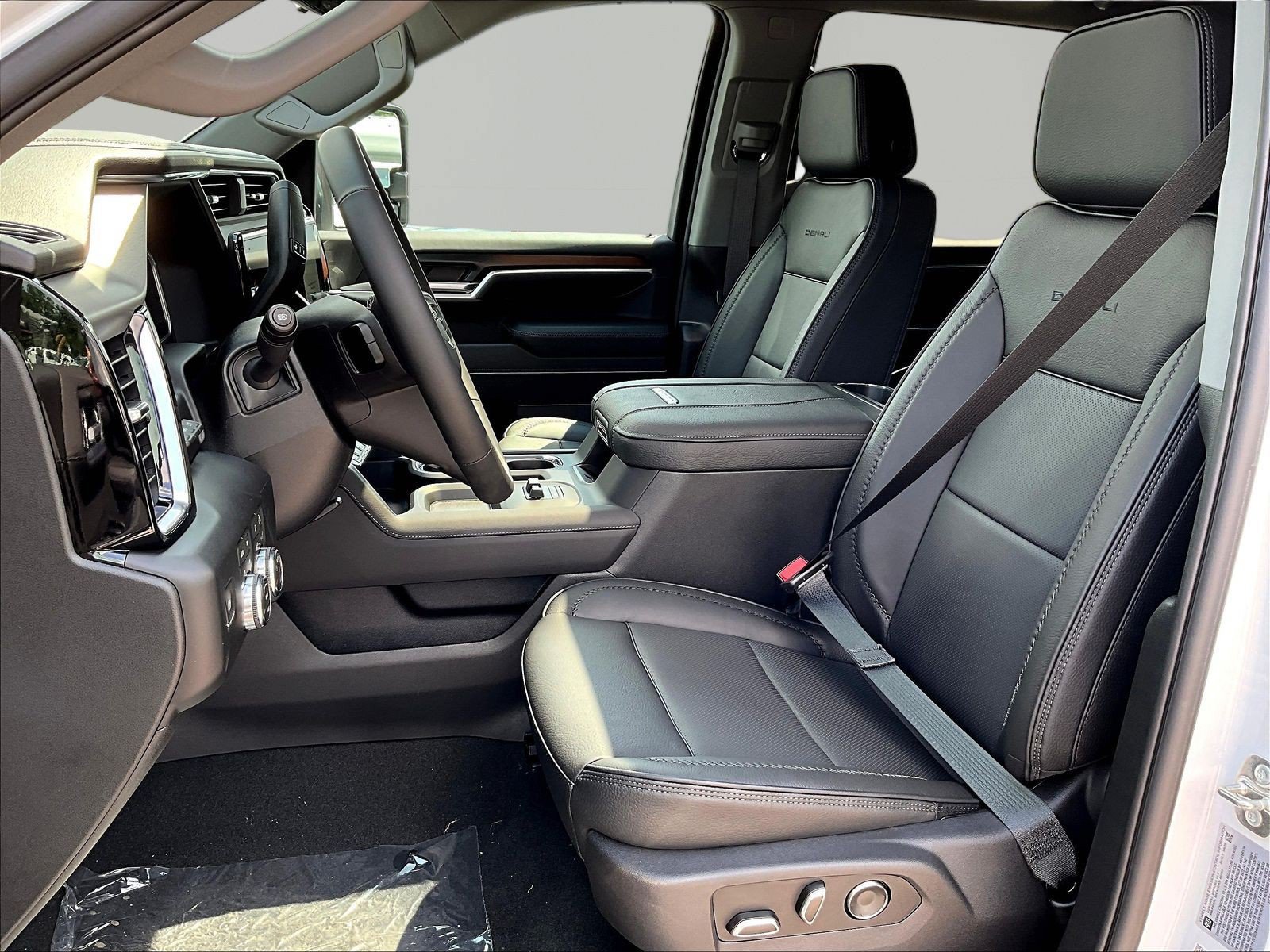 New 2026 GMC Sierra 2500 Denali w/ Denali Reserve Package AWD/4WD image 17