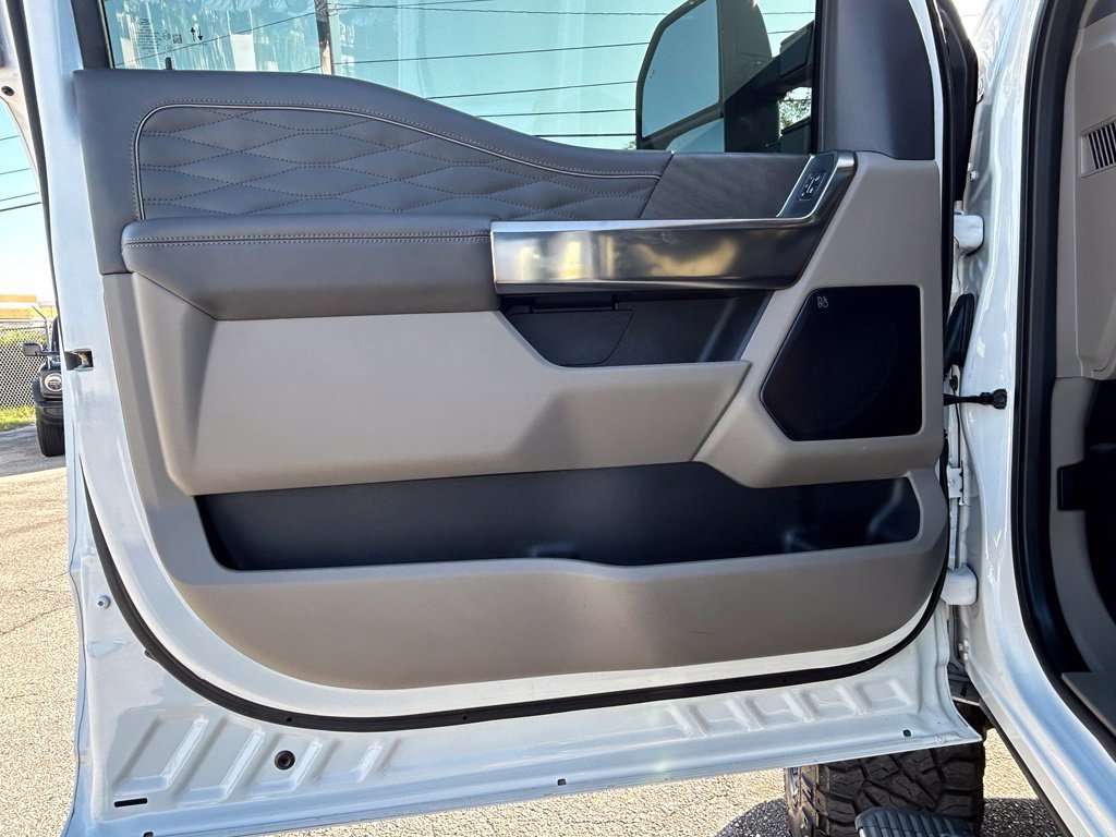 Used 2025 Ford F350 Platinum w/ Platinum Plus Package AWD/4WD image 37