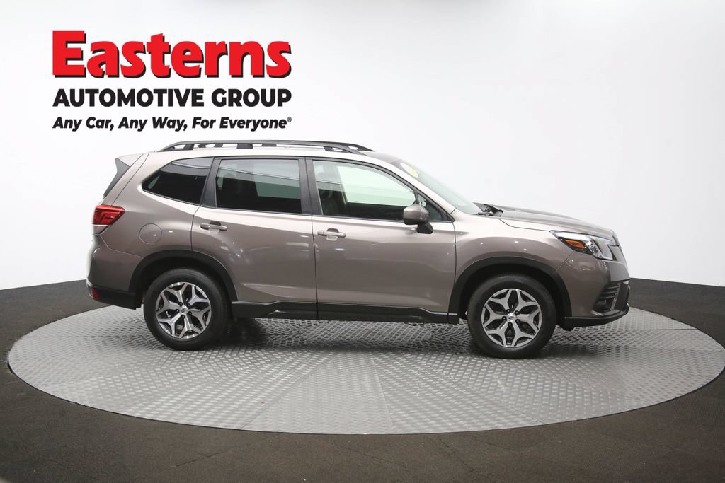 Used 2022 Subaru Forester Premium AWD/4WD image 50