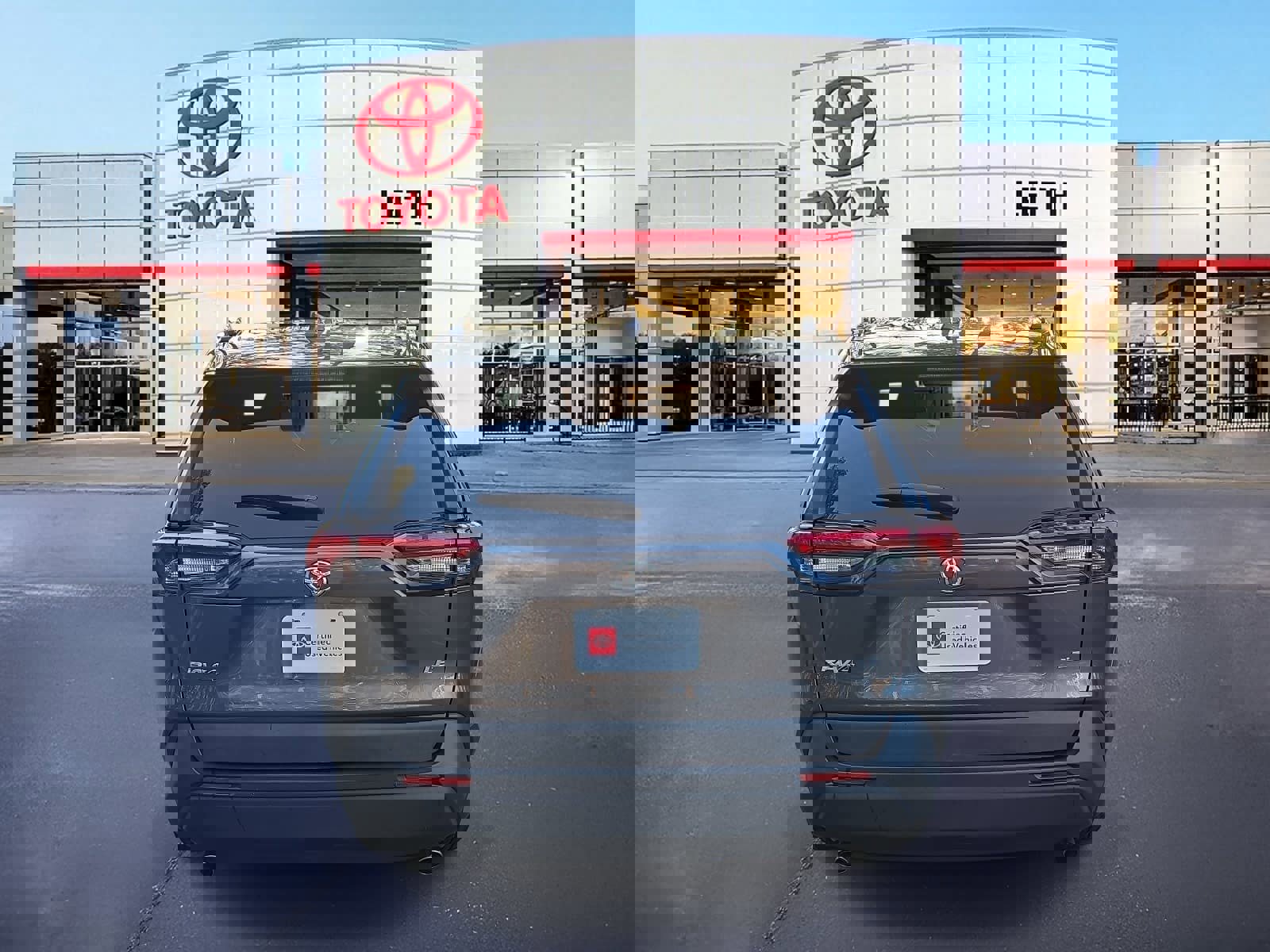 Certified 2021 Toyota RAV4 LE image 6