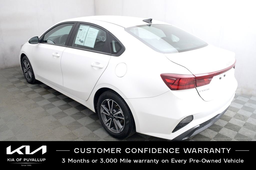 Used 2023 Kia Forte LXS w/ LXS Technology Package image 7