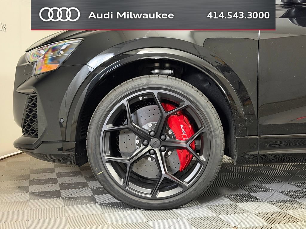 New 2027 Audi RS Q8 performance AWD/4WD image 15