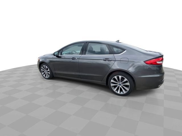 Used 2020 Ford Fusion SE AWD/4WD image 8