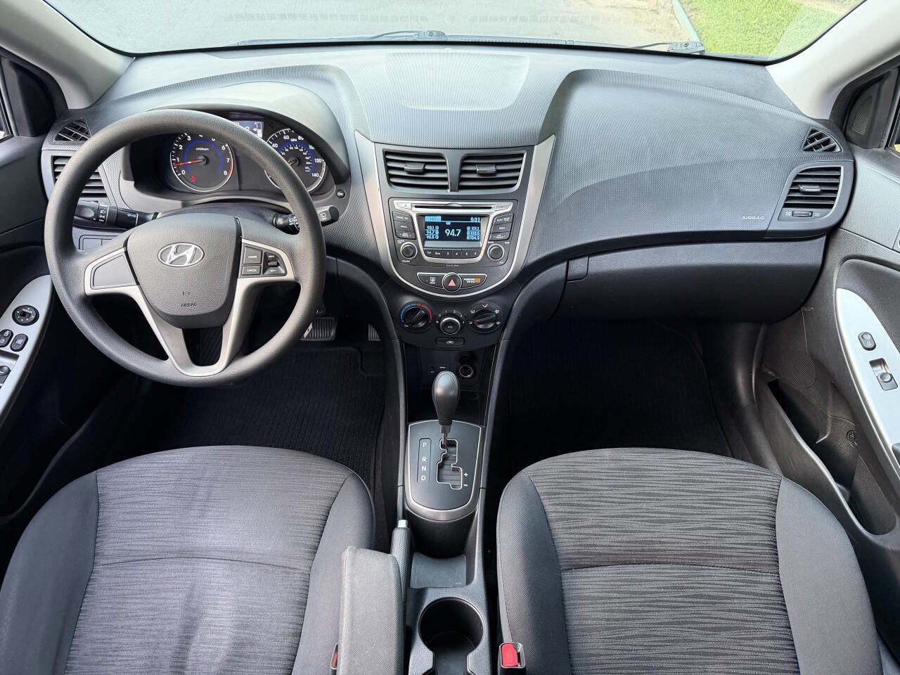 Used 2017 Hyundai Accent SE FWD image 19