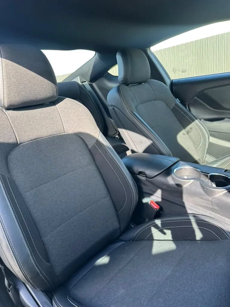 Used 2025 Ford Mustang GT RWD image 13
